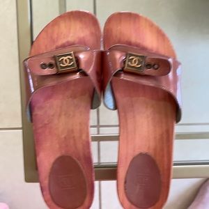 Chanel pink patent wooden bottom sandal